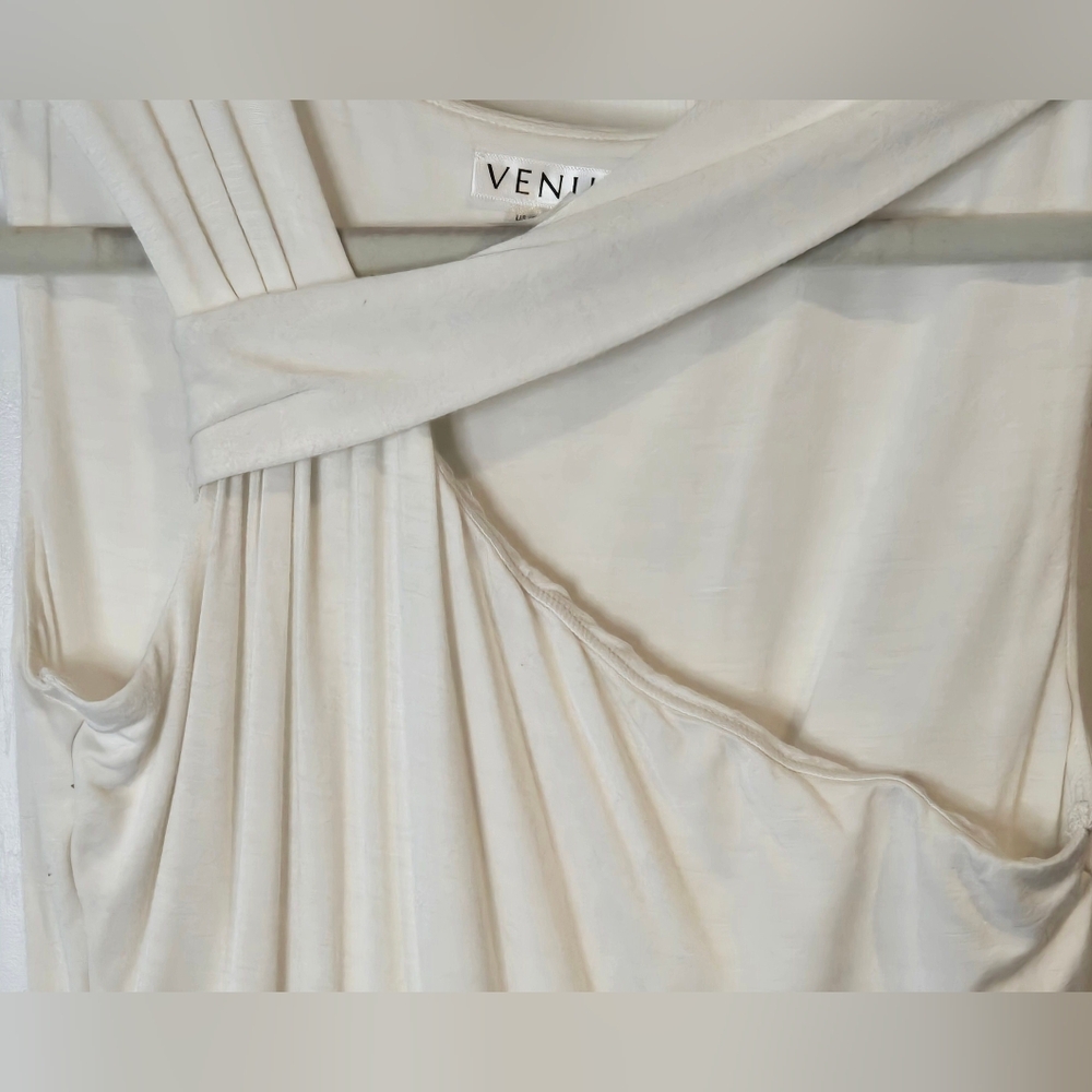 Venus Ladies Top - Picture 2 of 6